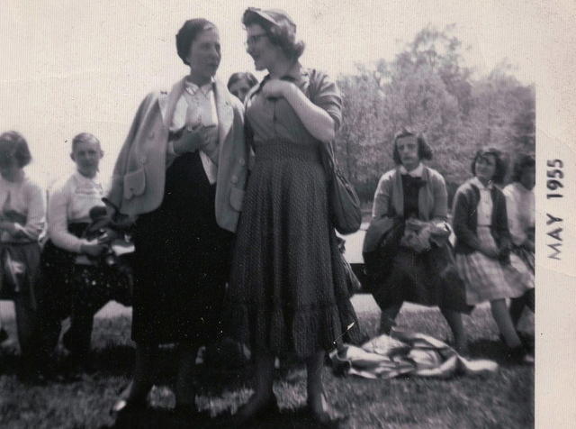 Rebbetzin Brudny (left) and Friends from Beis Yaakov school, 1959