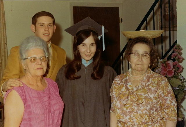 1969, 6/29 - Ella Bogart Clutz Goldstein, Leslie Cohn, Linda Clutz Cohn, Anna Hecht