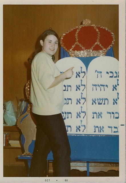 1968, Roni Cohn Belson preparing for Karen Tulchinsky Smith's Bat Mitzvah