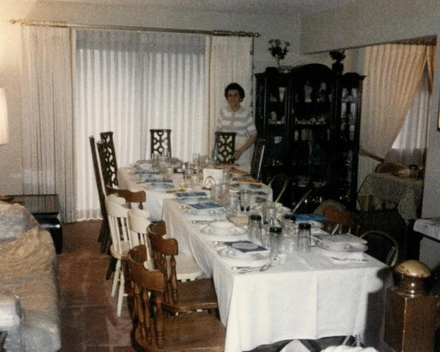 1987 Pessach Passover Seder - at the home of Joe and Thelma Hecht Magariel