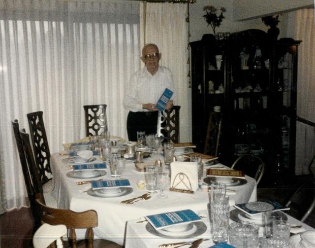 1987 Pessach Passover Seder - at the home of Joe and Thelma Hecht Magariel