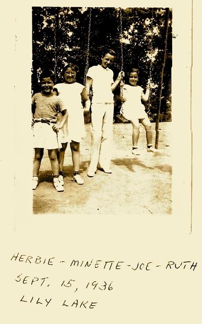 Herbie Minkus, Minette Raskin Akman, Joe Raskin, Ruth Raskin, Sept 15, 1936, Lily Lake