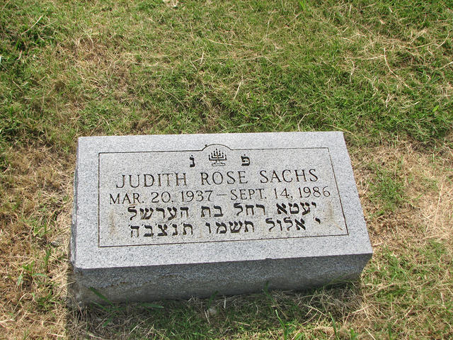 Judith Judy Rose Vulkowitz Sachs Headstone