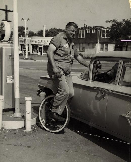 Dave David Steinlauf, Gas station, Bike Bicycle Unicycle