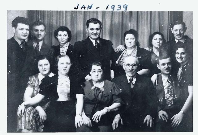 The Steinlauf Family, Chicago, Jan, 1939.  See notes.