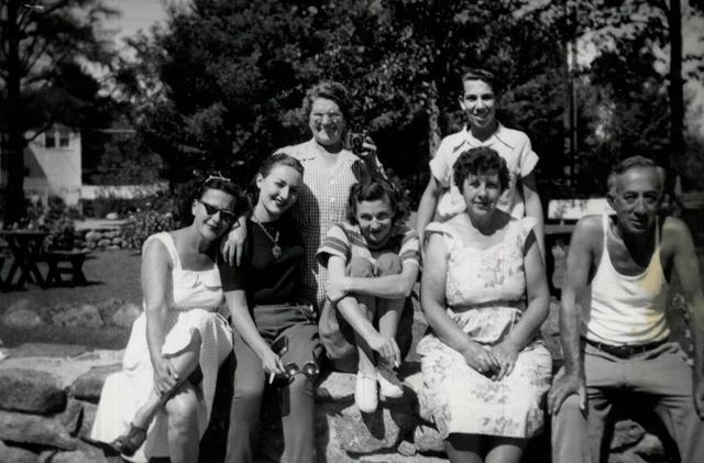 Blanche Becker Steinlauf (second to left), Unknown