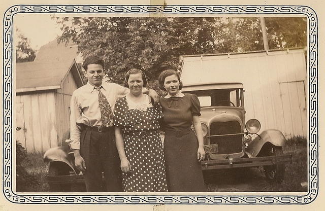 Louis Cohn, Libby Baellow Cohn, and Fannie Cohn Cohen, Pre 1939