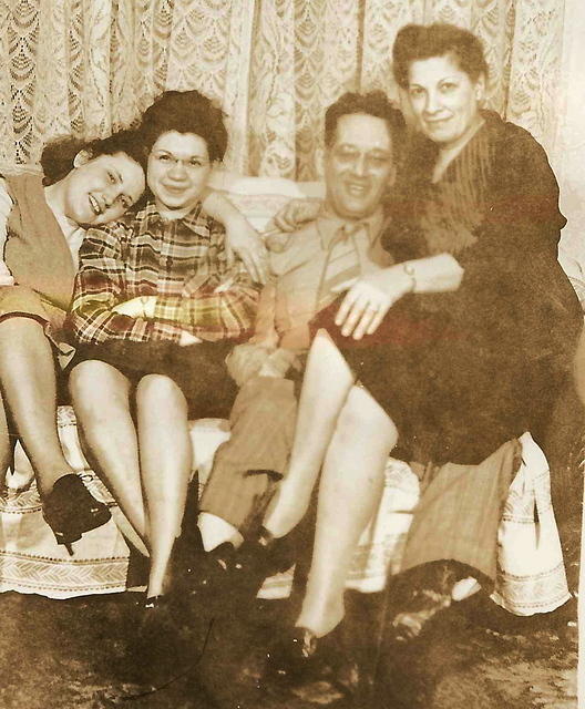 Marietta Ritz Cohn & Eva Tulchinsky Cohn w Morris & Esther Baellow Wolfson. Jan 23, 1946