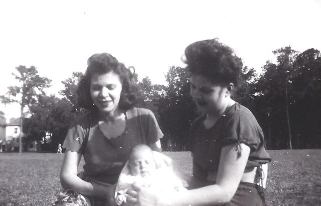 Fannie Cohn Cohen on the left with unknown Ribakoff?