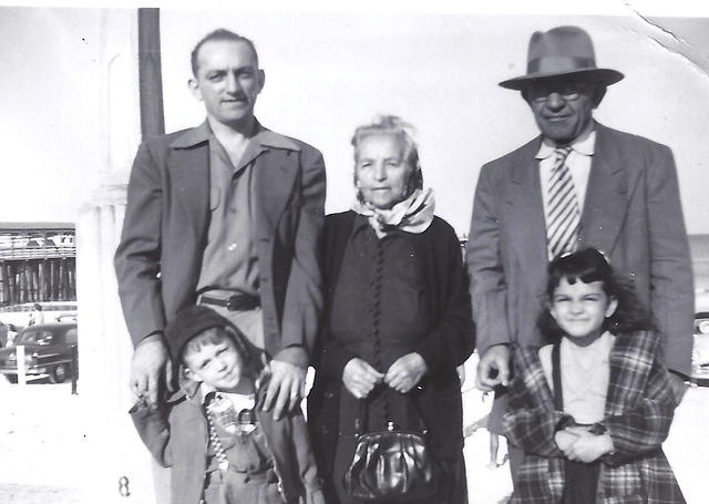 Sammy, Rose Slutsky Cohen, Abe Cohn w Marvin and Libby. 1951