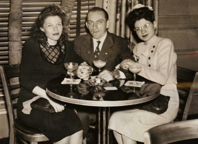 Fannie Cohn Cohen, Sammy Cohen, Eva Cohn Tulchinsky.  Jacksonville, FL.  Oct 20, 1945