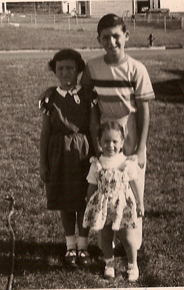 Marcia, Larry, & Linda, 1954