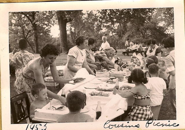 L to R: Steve (back to camera), Ronnie, Helen Clutz, Helen Lerner, Sarah Seiss, Ella Clutz, Thelma w Linda (on lap)