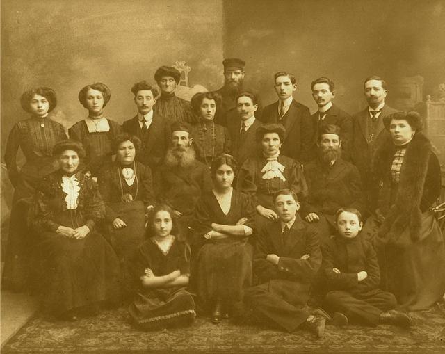 Wedding picture of Max and Anna Hecht.  Lodz, Poland, 1909.  See notes.