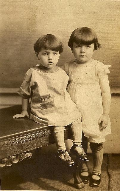 Helen and Goldie Ribakoff, Kansas City, circa 1924