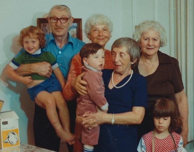 Steinlauf Fam, Chicago, 1979.jpg