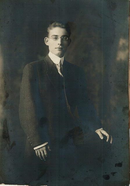 Max Portnoy.  Dallas, TX. 1913.