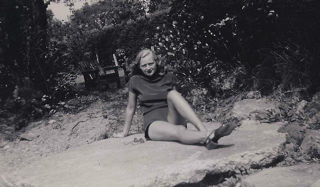 Violet Bleier Silvern, Cape Cod, 1949