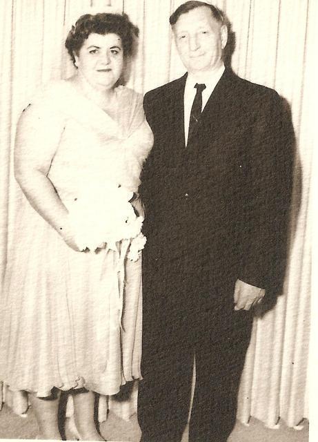 Goldie Ribakoff and Wolf Gurvitz wedding portrait, March 24, 1963