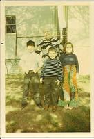 Rose Rissel Cohn Ribakoff, Caroline Ribakoff Miller (8), David Gurvitz (8), David Ribakoff (6), 1972