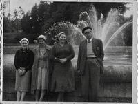 L to R: Unknown Bleier, Rochel "Rupchie" Bleie,  Anushka Anna Bleier, and Avraham Andor Bleier