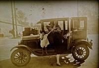 Robert & Lena Shalinsky Bogart w their daughter Anne Bogart Lewis abt 1924