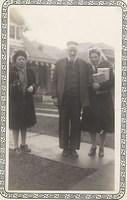 Fannie Cohn Cohen, Kolman Baellow, Esther Baellow Wolfson. 1943