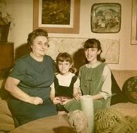 Anna Kaplan Becker, Laurie and Shellie Steinlauf