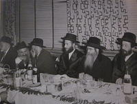 Mr Cramer, Shloime Weiss, Yaakov Teiylebaum, vulvie Stroli, tmatesdorfer rag, Temeshevare Rav