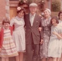 Beba Feldbrand (friend, Anushka's sister), Esther Bleier Copperman, Joe Weiss, Anna Anushka Bleier, Rachel Bleier, Anushka Feldbrand.  Ireland.  1959.  See notes.