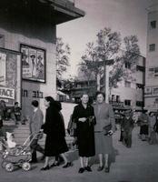 Annie Rubin Weiss (on the right) with one of her sisters