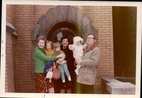 Joyce Steinlauf Corcia holding Rivka Weiss Goldstein, Flo Florence Weiss Rosof holding Miriam Weiss Anton, Ir Rosof holding Rachel Weiss Feit June 1970