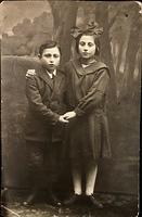 Unknown  Teperovitz Yellen - Boy and girl holding hands (front)