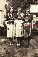 Eva Cohn Tulchinsky, Libby Baellow Cohn, Fannie Cohn Cohen w Bertie Cohn Levin & Hike Cohn Schulman. 1938, Kansas City, KS