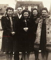 Annie Ruthstein (neighbor), Louis Cohn, Fannie Cohn Cohen, Eva Cohn Tulchinsky, Fannie Baellow Stolov. 1942