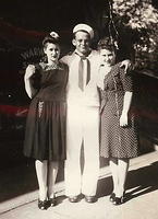 Friend, Louis & Marietta Ritz Cohn, 1943