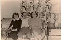 Sonia Overbeck Livingston with Louie & Naomi Hecht Pelofsky