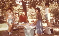 Karen, Eva, Morris, & Linda Tulchinsky with Judy Udell in the foreground.  1965 at Fort Osage.  See notes.