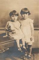 Goldie Ribakoff Gurvitz & Helen Ribakoff Kujavski, 1921 Kansas City