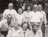 Julia’s Zaitz on the left in sunglasses, his parents Abram and Sarah Jelen behind him.