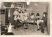 Rose Steinlauf Zaitz (center) working in beauty parlor on 16th St, Chicago